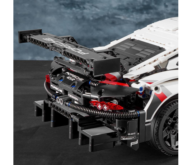 LEGO Technic 42096 Porsche 911 RSR - 467576 - zdjęcie 4